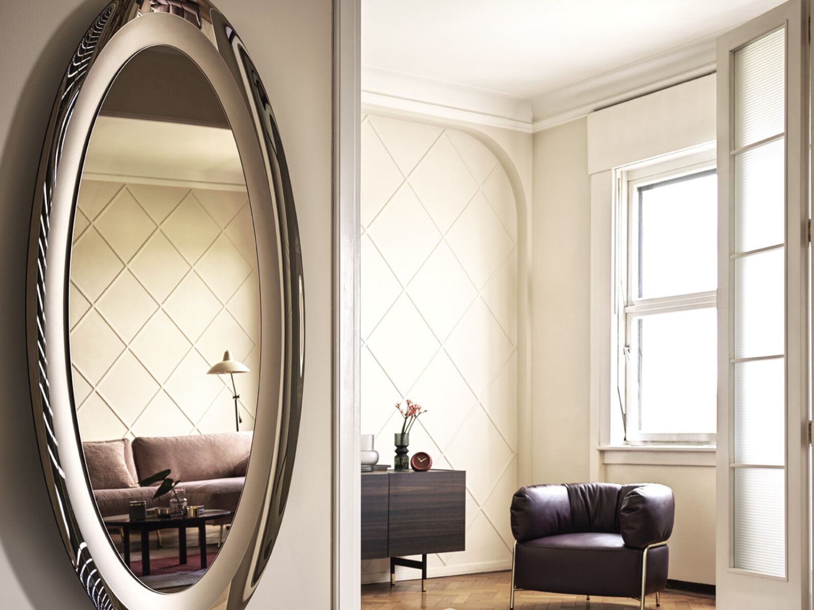 Овальное настенное зеркало Calligaris SURFACE ARCH-00108337