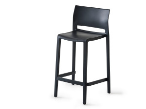 Штабелируемый стул из инженерного пластика