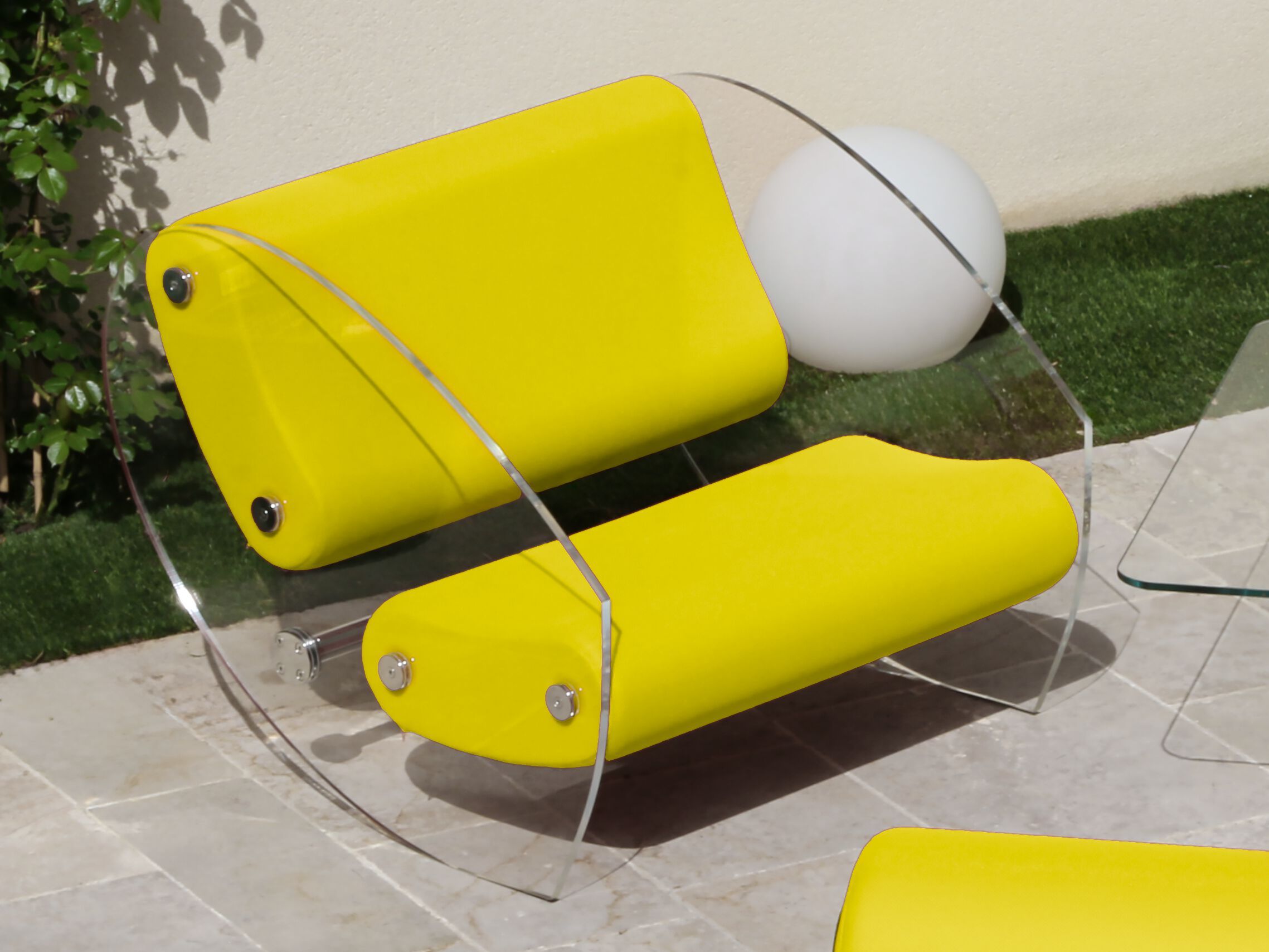 Кресло с подлокотниками KUUMO MW07 ARCH-00137401