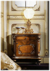 Тумбочка  CANTALUPPI Ermitage comodino