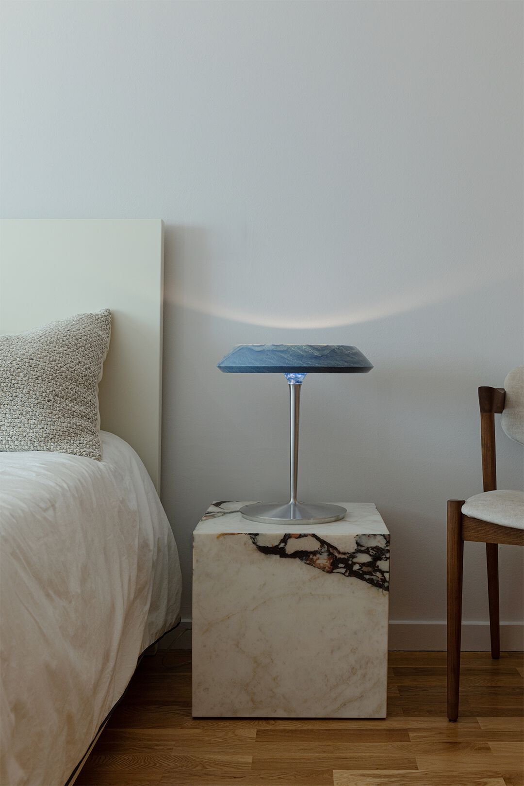 Мраморная светодиодная настольная лампа Maami Home FIORE AZUL ARCH-00046758 - Вид №1