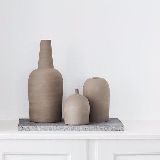 Kristina Dam Studio Каменная ваза в современном стиле  112-300-300  - Вид №1