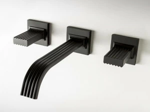 Rubinetterie Treemme Смеситель для умывальника из латуни с 3 отверстиями Kea