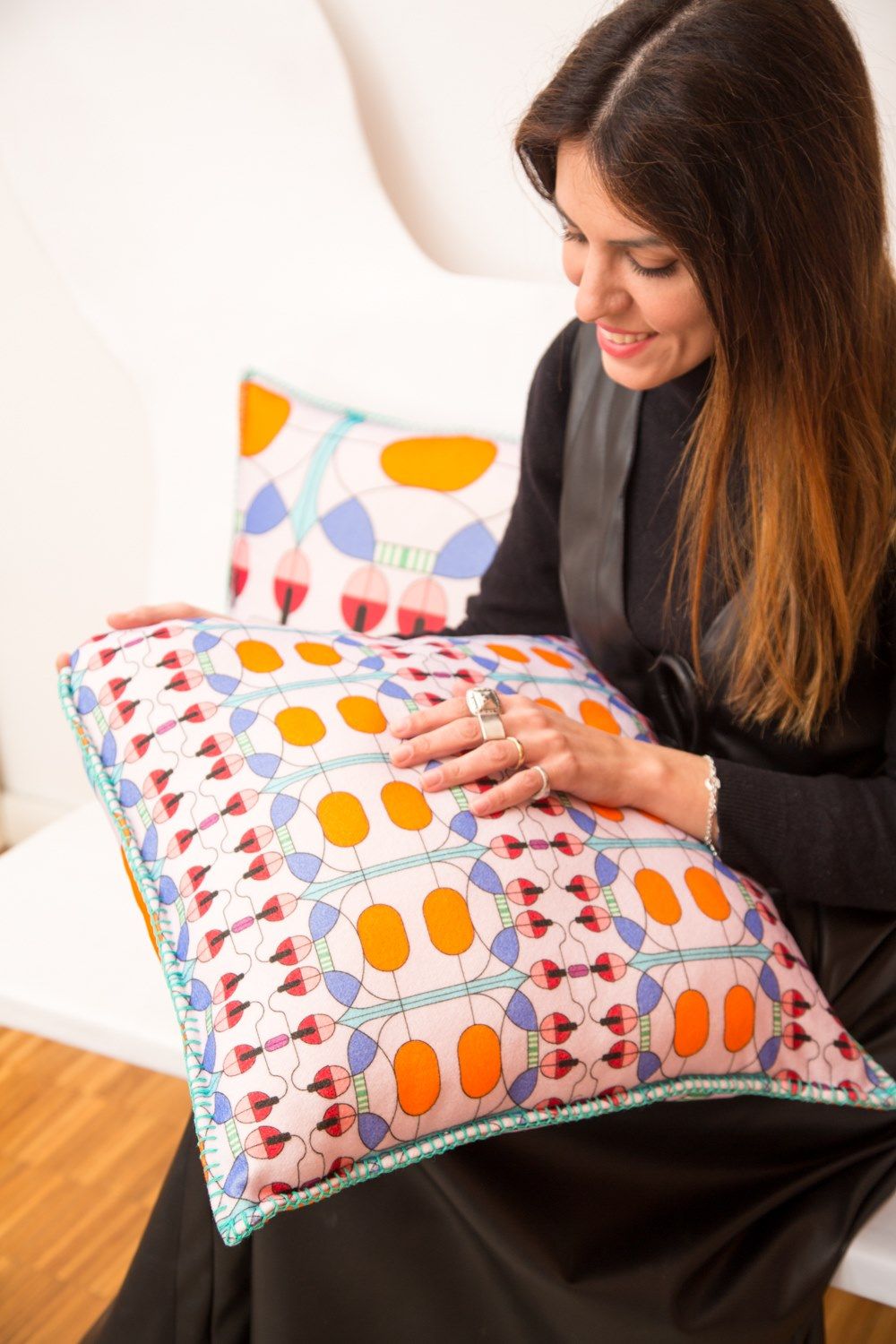 Подушка из шерсти мериноса с геометрическим рисунком Lanerossi Колокольчик ARCH-00011362 - Вид №9