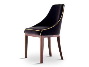 Тканевый стул