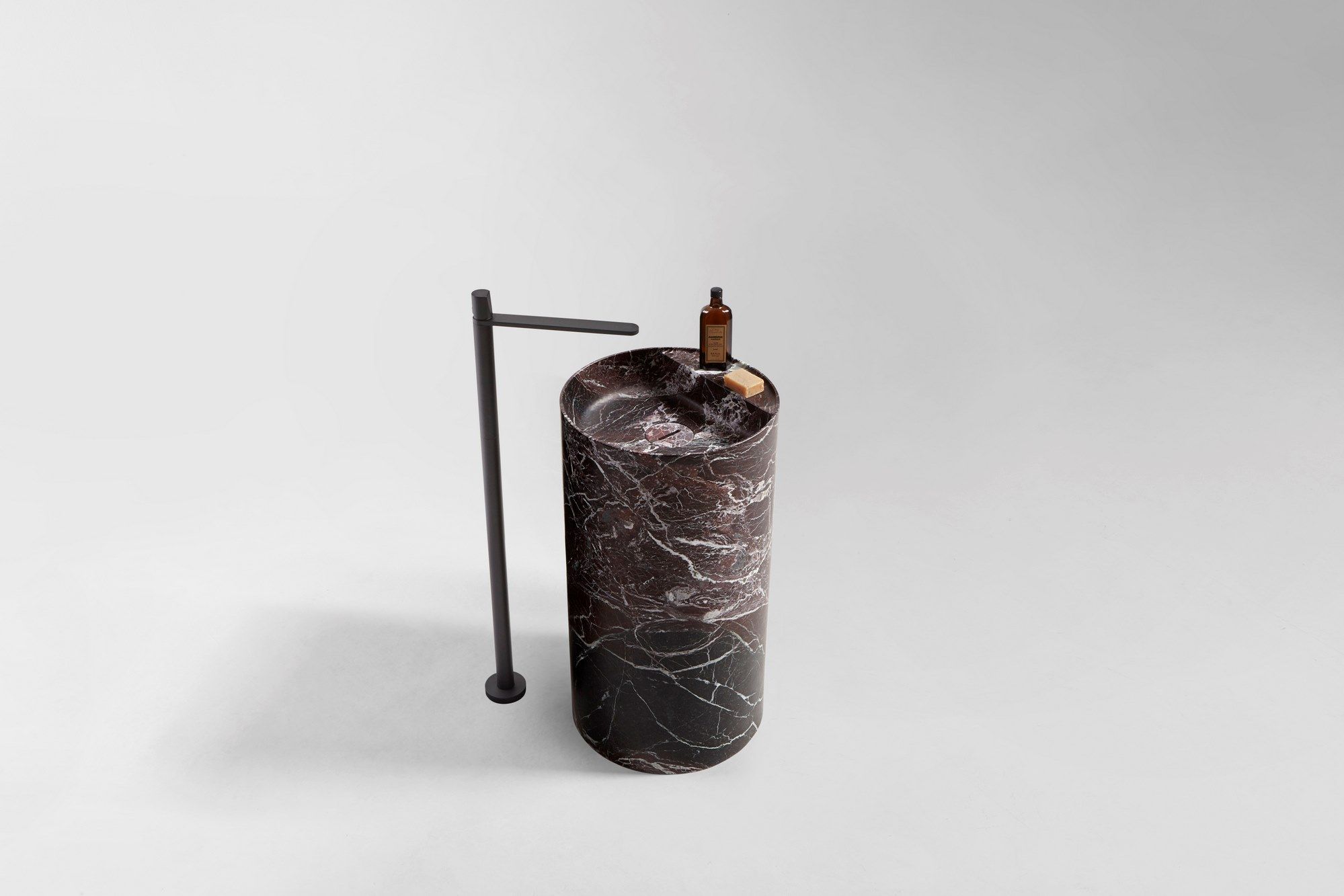 Круглый умывальник из красного мрамора Levanto Antoniolupi SIMPLO85 ARCH-00092857 - Вид №1