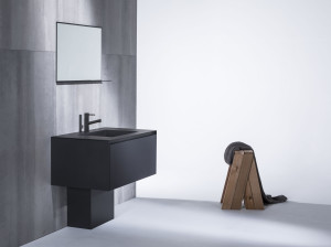 Умывальник из нержавеющей стали