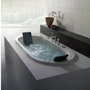 Ванна встраиваемая Yuma 180 см