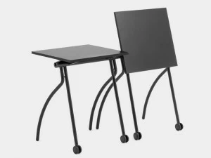 Mara Одноместный журнальный столик со складывающейся и штабелируемой столешницей