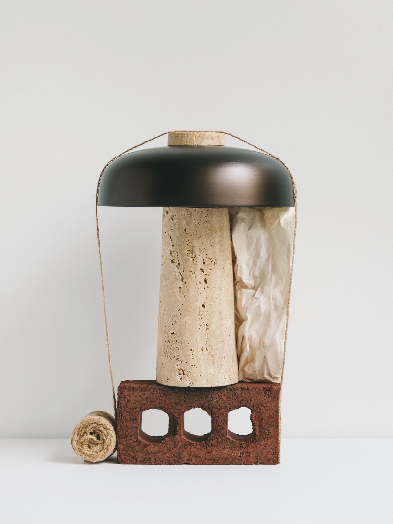 5709262041251 Обратный настольный светильник LuceLight  - Вид №1