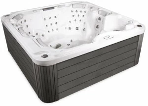 Gruppo Geromin 6-местный мини-бассейн с гидромассажем Myline