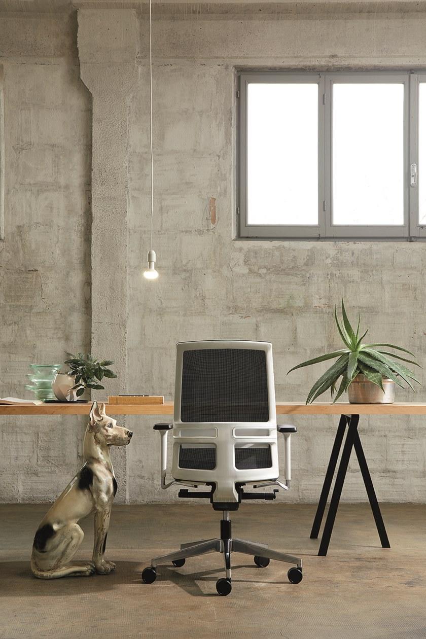 Linea Fabbrica 5-спицевое кресло руководителя с подголовником Omnia white sun-id-1459263 - Вид №5