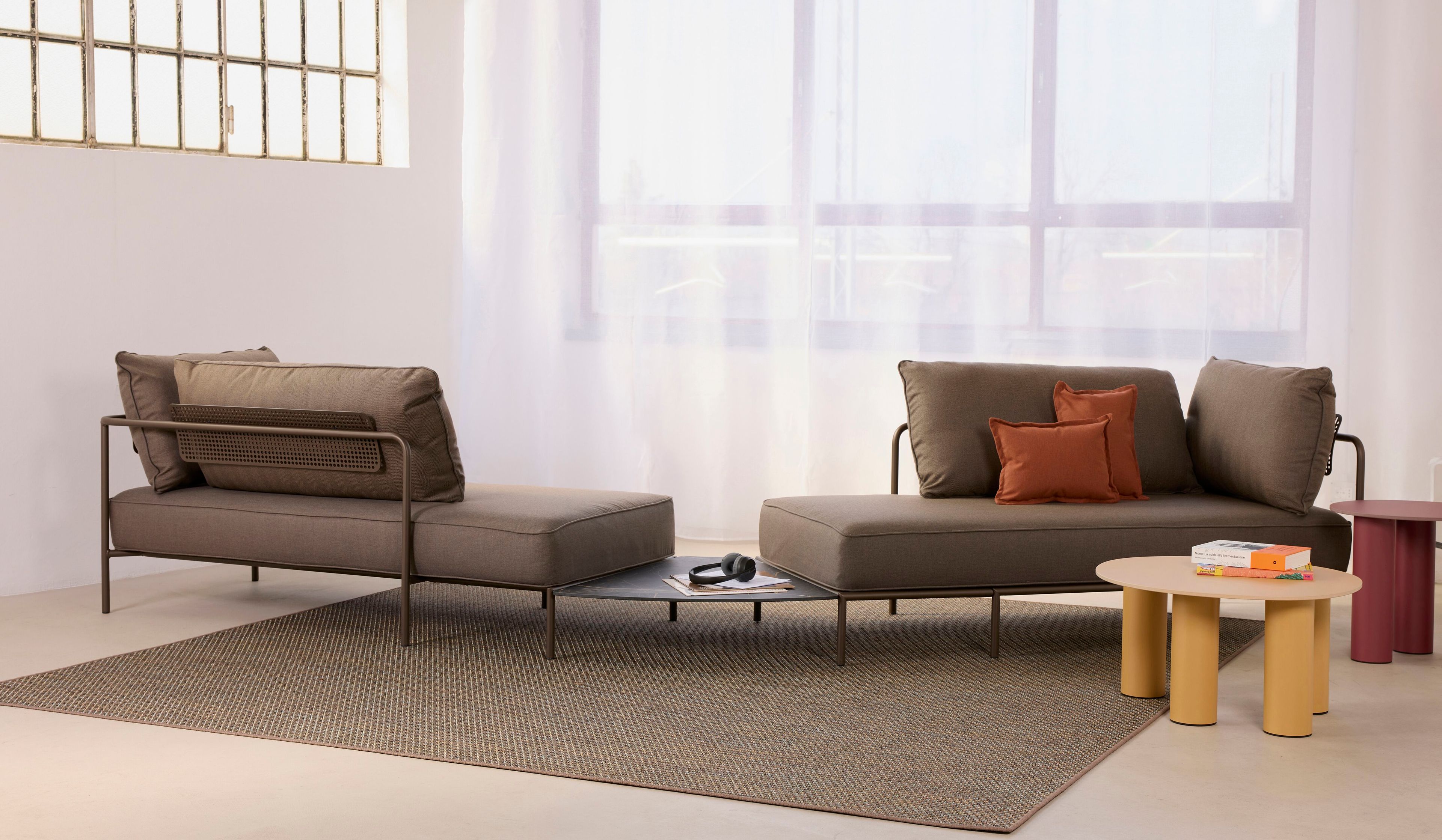 Угловой модульный садовый стол из окрашенной стали и столешницы HPL S-CAB лоскут ARCH-00064463 - Вид №8