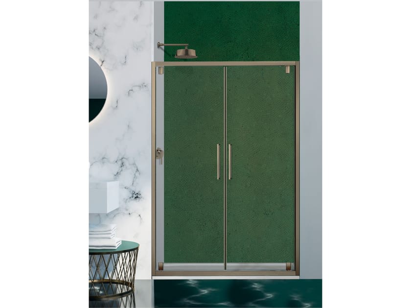 Стеклянная нишевая душевая кабина с распашной дверью Metidea Рубин ARCH-00152446