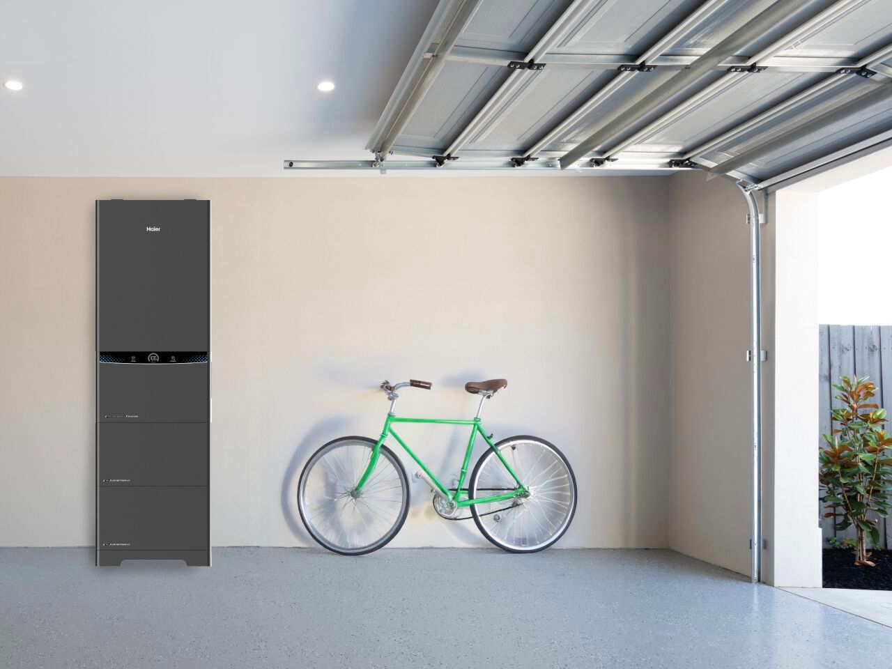 Инвертор для фотоэлектрической системы Haier AC Italy E-TOWER ARCH-00080467 - Вид №1