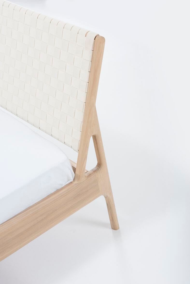 Дубовая двуспальная кровать Gazzda Fawn ARCH-00085993 - Вид №75