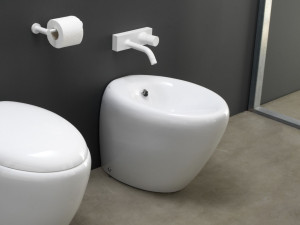 Напольное керамическое биде