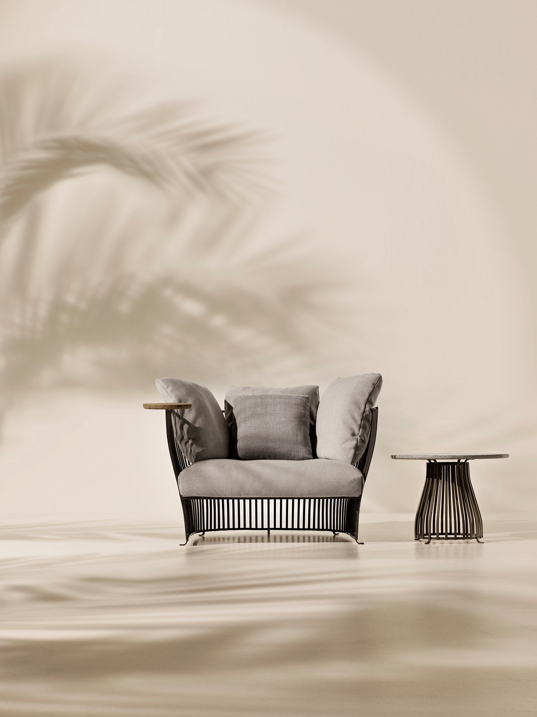 Круглый садовый столик из лавового камня Ethimo Venexia ARCH-00131166 - Вид №6