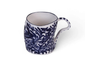 Фарфоровая чайная чашка