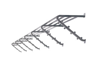 Металлическая вешалка для одежды / полка