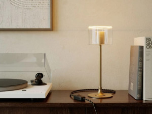 Светодиодная настольная лампа