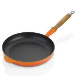 Сковорода чугунная Le Creuset с деревянной ручкой, Ø24 см, оранжевая