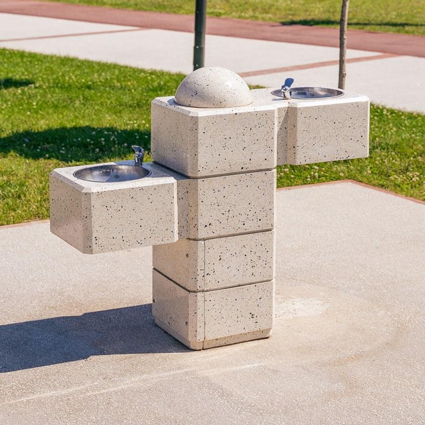 ENCHO ENCHEV - ETE Фонтан с бетонным полом для инвалидов  169  - Вид №1