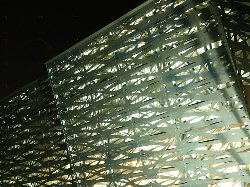 atena Модульное покрытие из перфорированных, плоских, твердых перфорированных листов sun-id-1386394