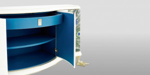 002803 Комод Peacock Jetclass