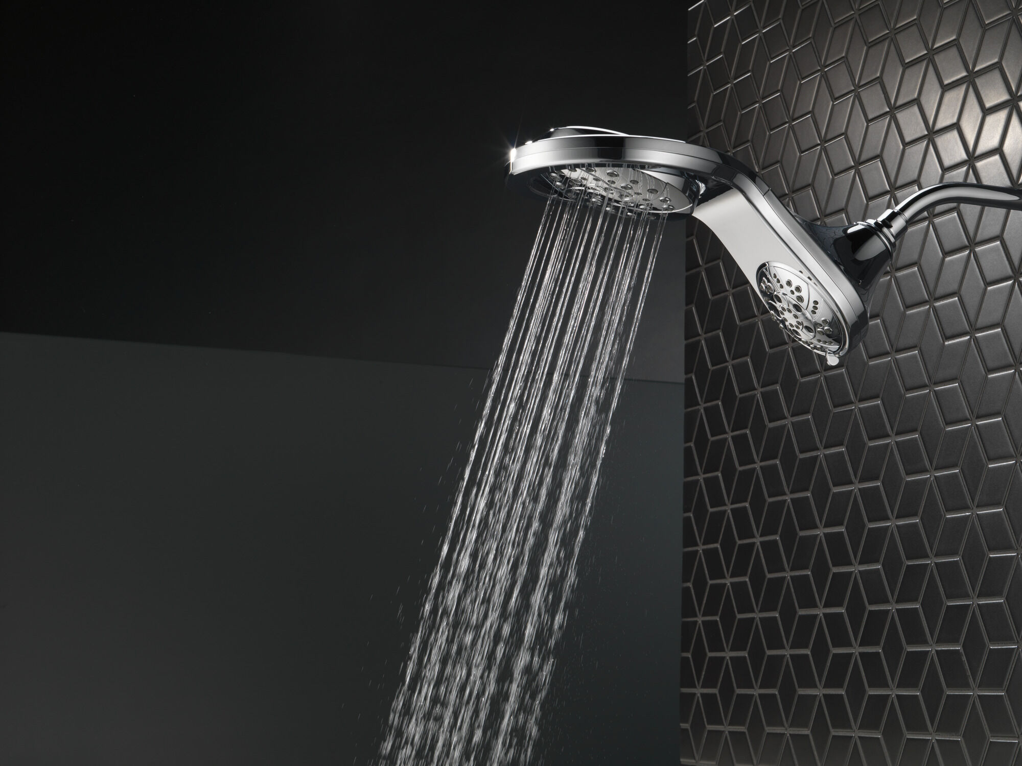 58581-PK HydroRain® H2Okinetic® In2ition® Душ два в одном с 5 настройками Delta Faucet Universal Showering Хром  - Вид №29
