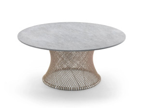 Круглый садовый стол