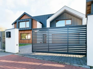 WISNIOWSKI Металлические откатные ворота с электроприводом Recinzioni residenziali