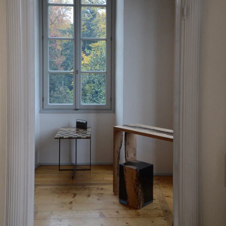 Табурет / журнальный столик из дуба и смолы alcarol Bricola ARCH-00008282 - Вид №12