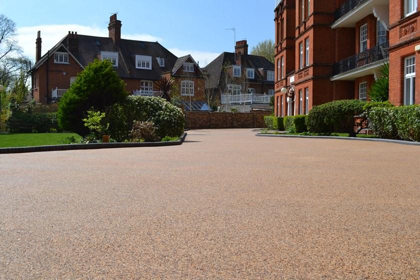 SureSet Сплошные полы для уличных автомобилей с дренажем из смолы sun-id-1424182 - Вид №20