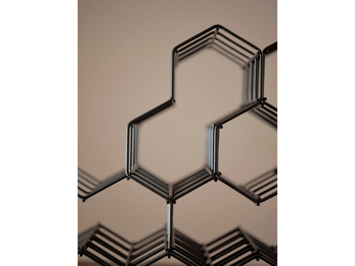 Стальная настольная подставка для бутылок с порошковым покрытием ZONE DENMARK Rocks ARCH-00139990 - Вид №2