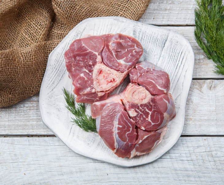 2338 Медальоны из рульки молодой говядины Вкусляндия 