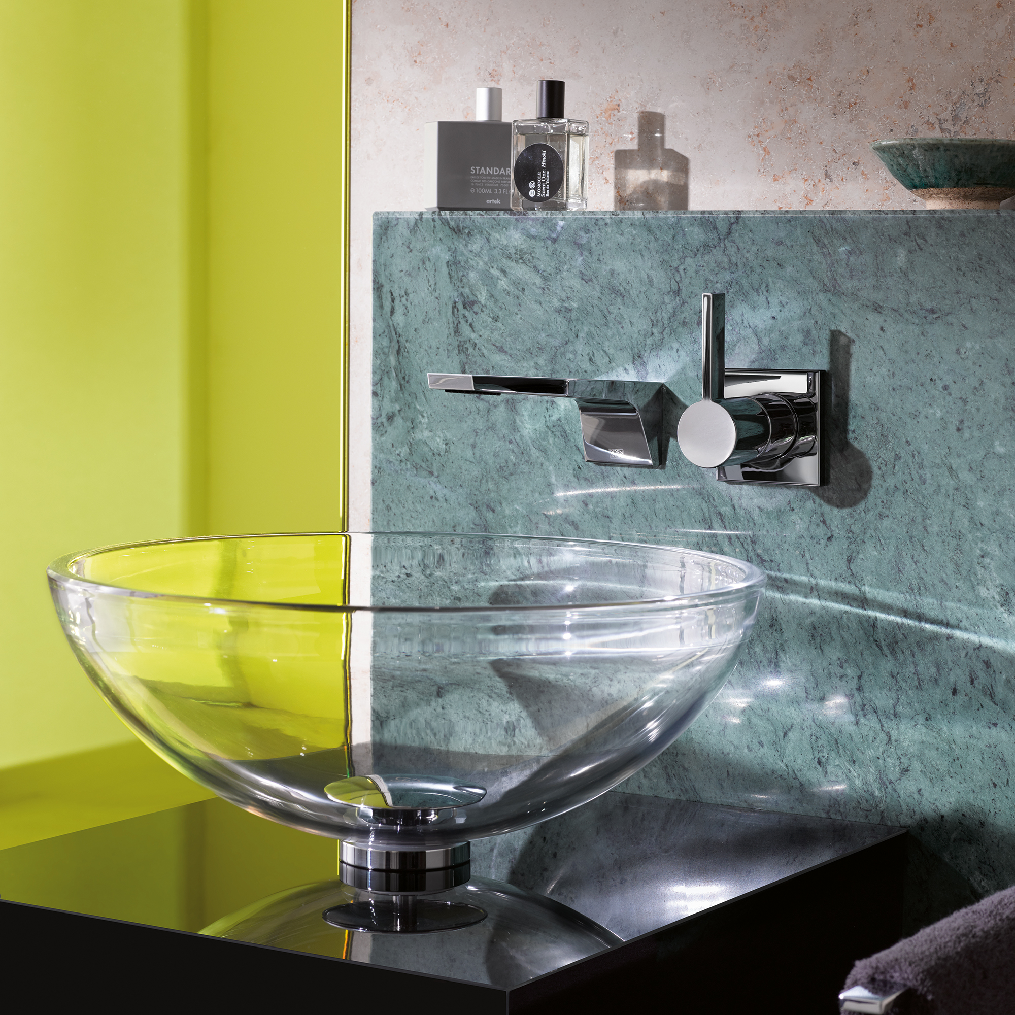 CL.1 Смеситель для раковины, настенный, однорычажный, без донного клапана - Темный Хром DornBracht 36860705-19 - Вид №1