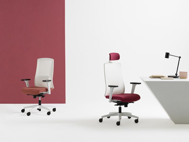 5-спицевое сетчатое вращающееся офисное кресло с подлокотниками Nahu гармония ARCH-00022111 - Вид №1