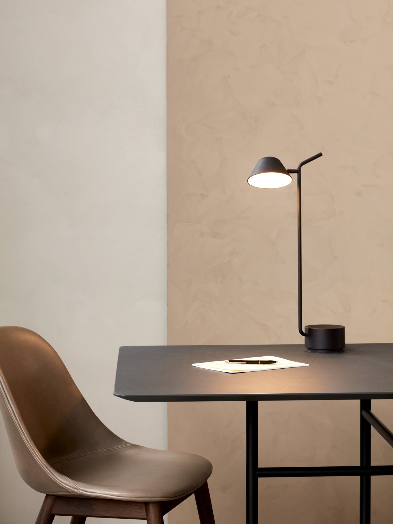 5709262033867 Кресло Harbour Side Chair, Hard Shell LuceLight  - Вид №7