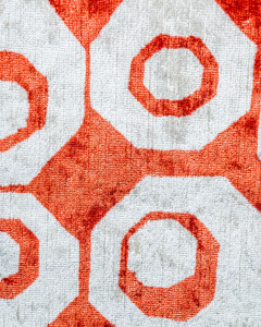 Ткань из вискозы, хлопка и полиэстера с графическими узорами