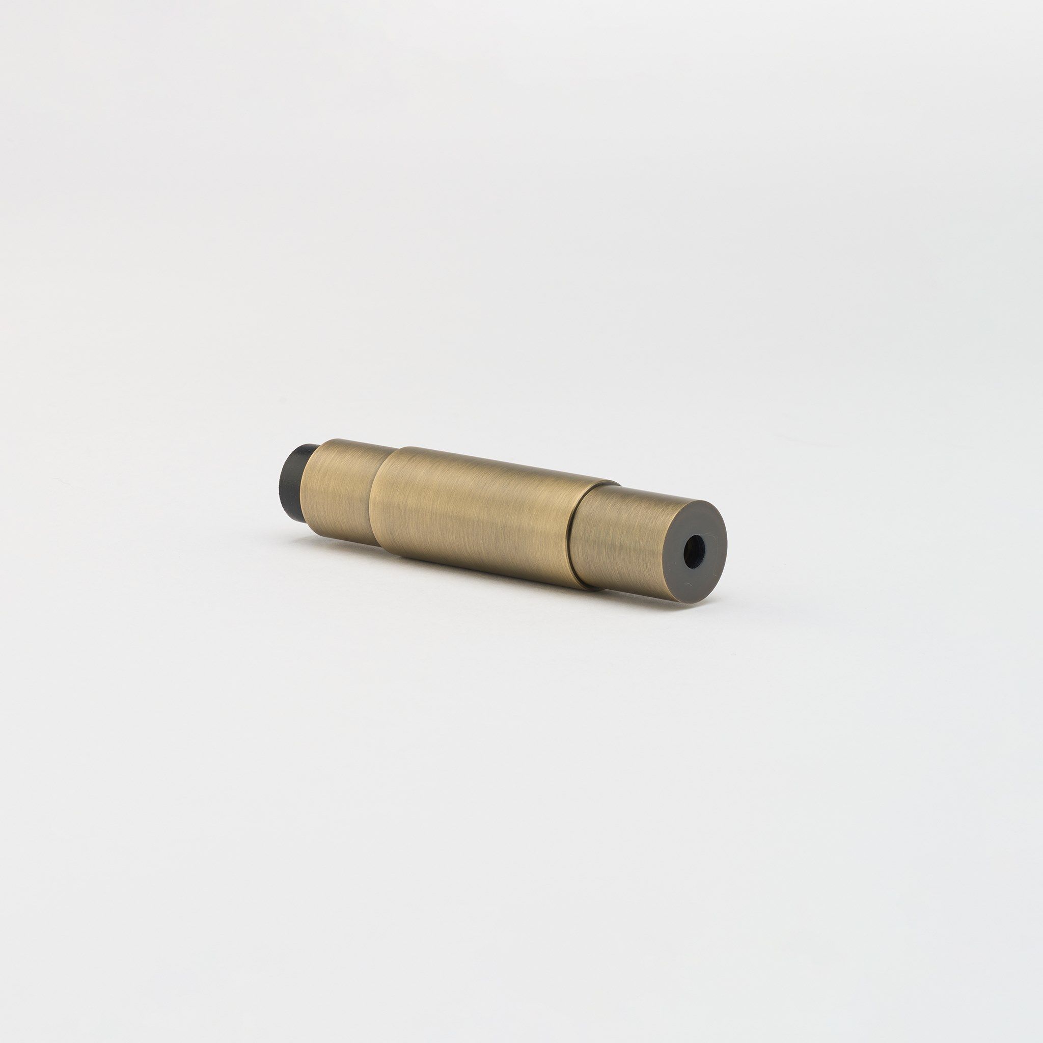 Латунные дверные упоры Lo & Co Interiors Lola ARCH-00136612 - Вид №2