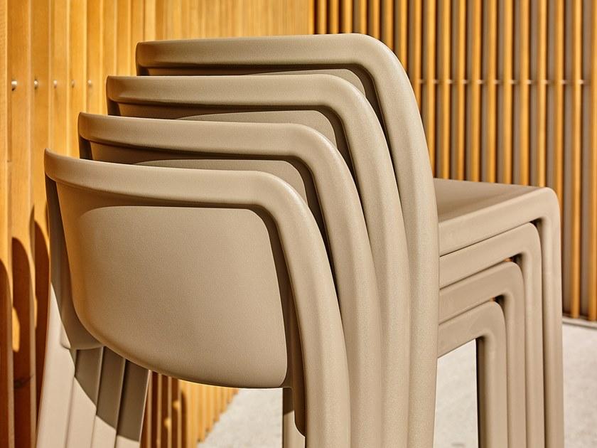 Ezpeleta Табурет из полипропилена с подставкой для ног  Mt-att00/mt-att01  - Вид №5