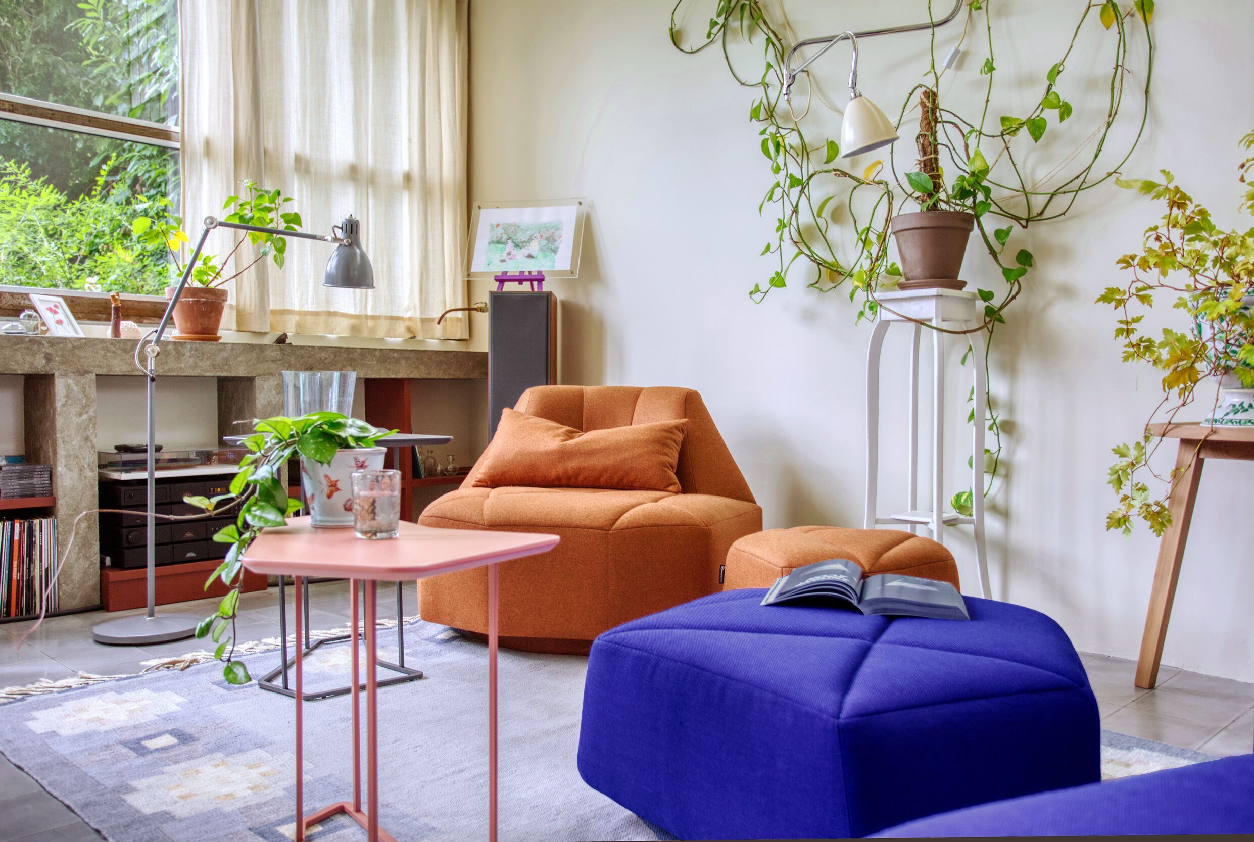 Тканевое вращающееся кресло FID Paris Crystal ARCH-00123606