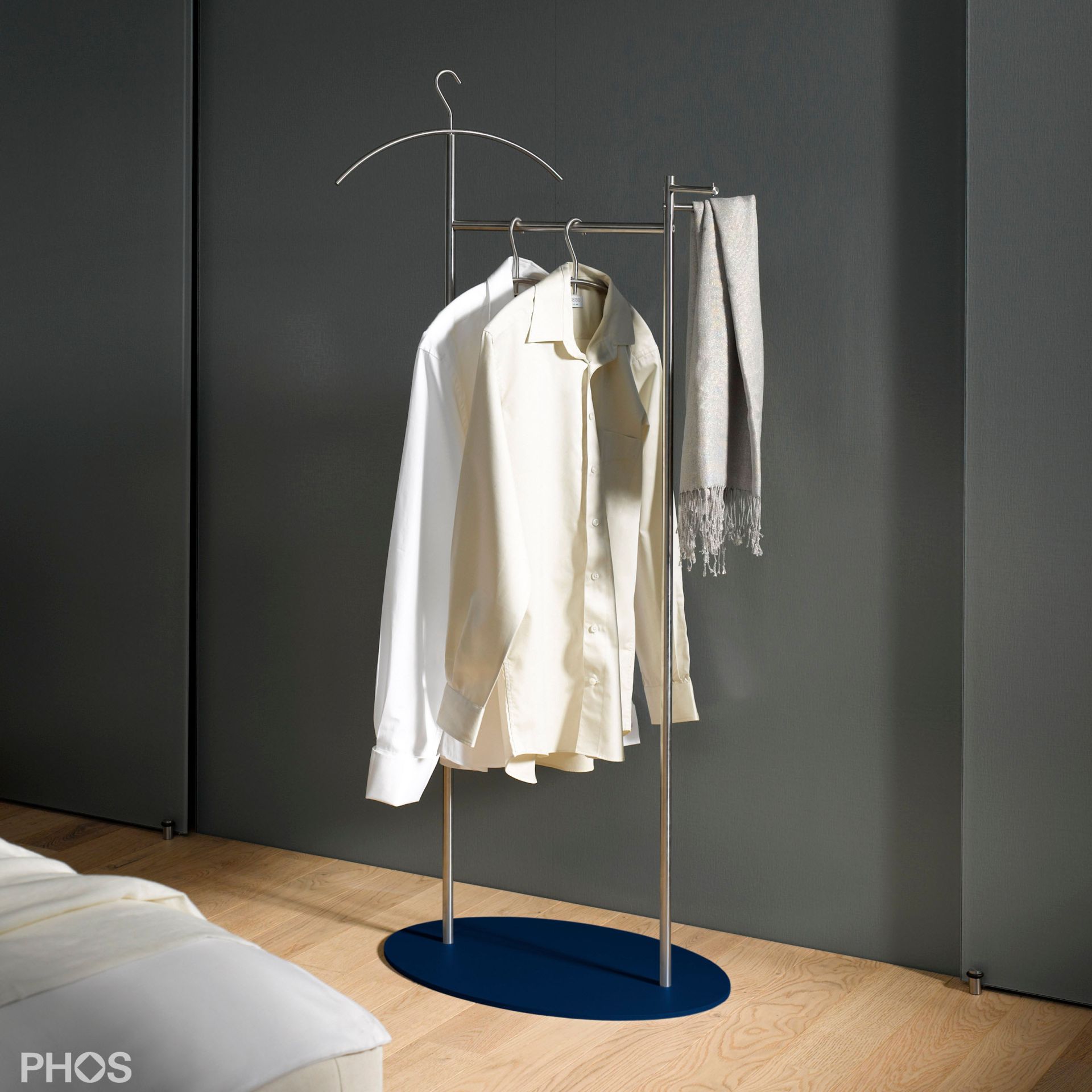 GSD-BPB Стойка Valet с овальной опорной плитой. цвет нижней пластины: синий PHOS 