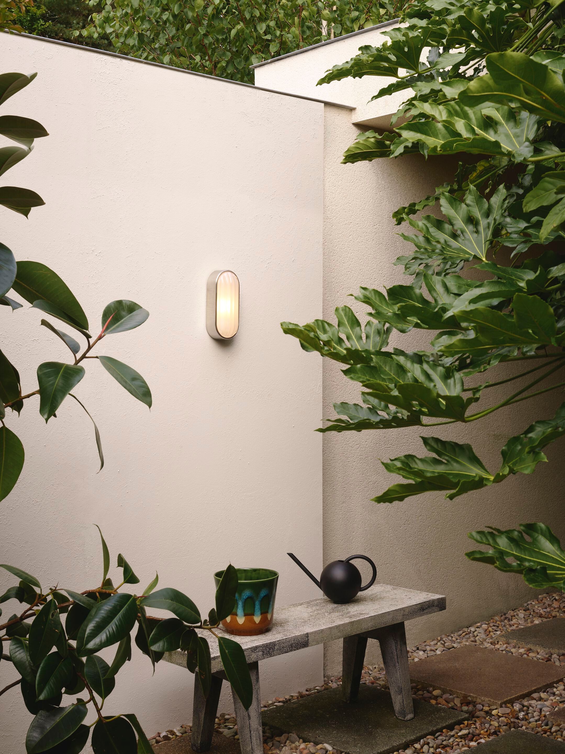 Наружная настенная лампа из нержавеющей стали и стекла Astro Lighting MONTREAL OVAL COASTAL ARCH-00073853 - Вид №13