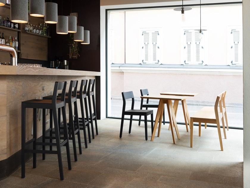 ZEITRAUM Барный стул из массива дерева с подставкой для ног Sit sun-id-1345859 - Вид №4