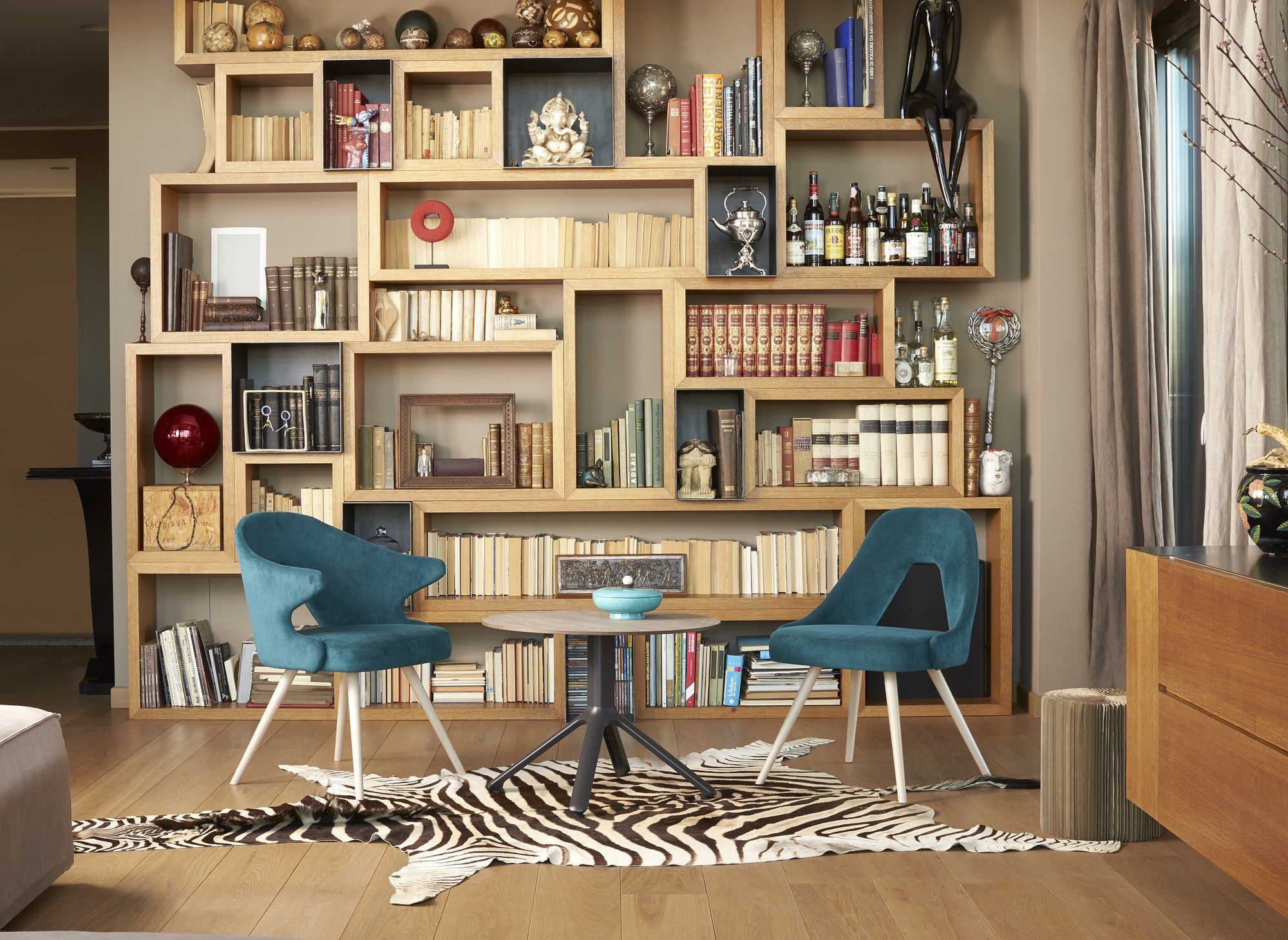 Круглый алюминиевый журнальный столик для контракта S-CAB Nemo ARCH-00028428 - Вид №2