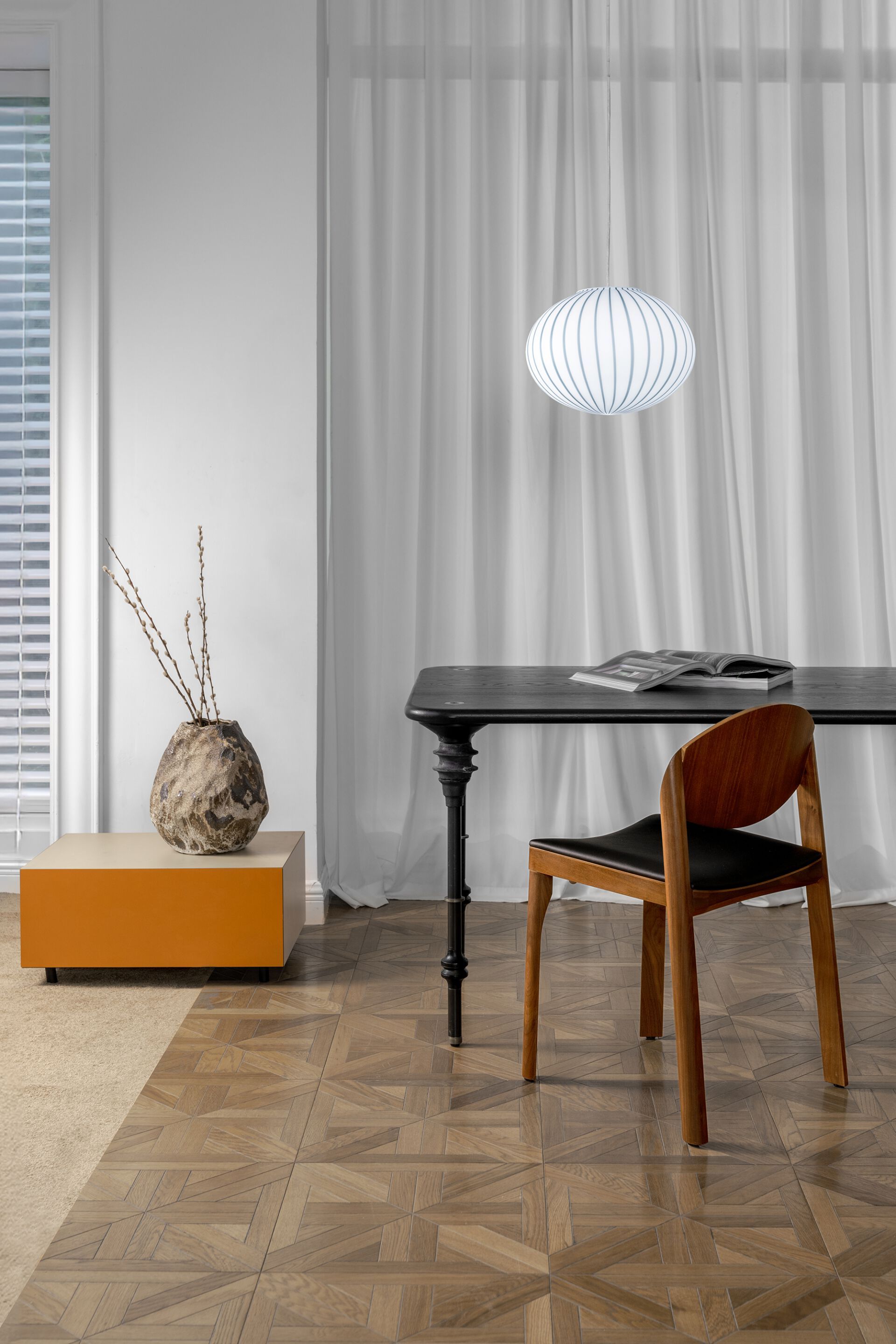 Низкий журнальный столик из фанеры Established&Sons Bloc ARCH-00135206 - Вид №4