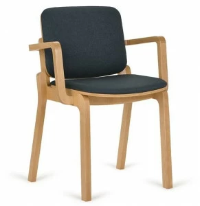 Paged Деревянный стул с подлокотниками со встроенной подушкой