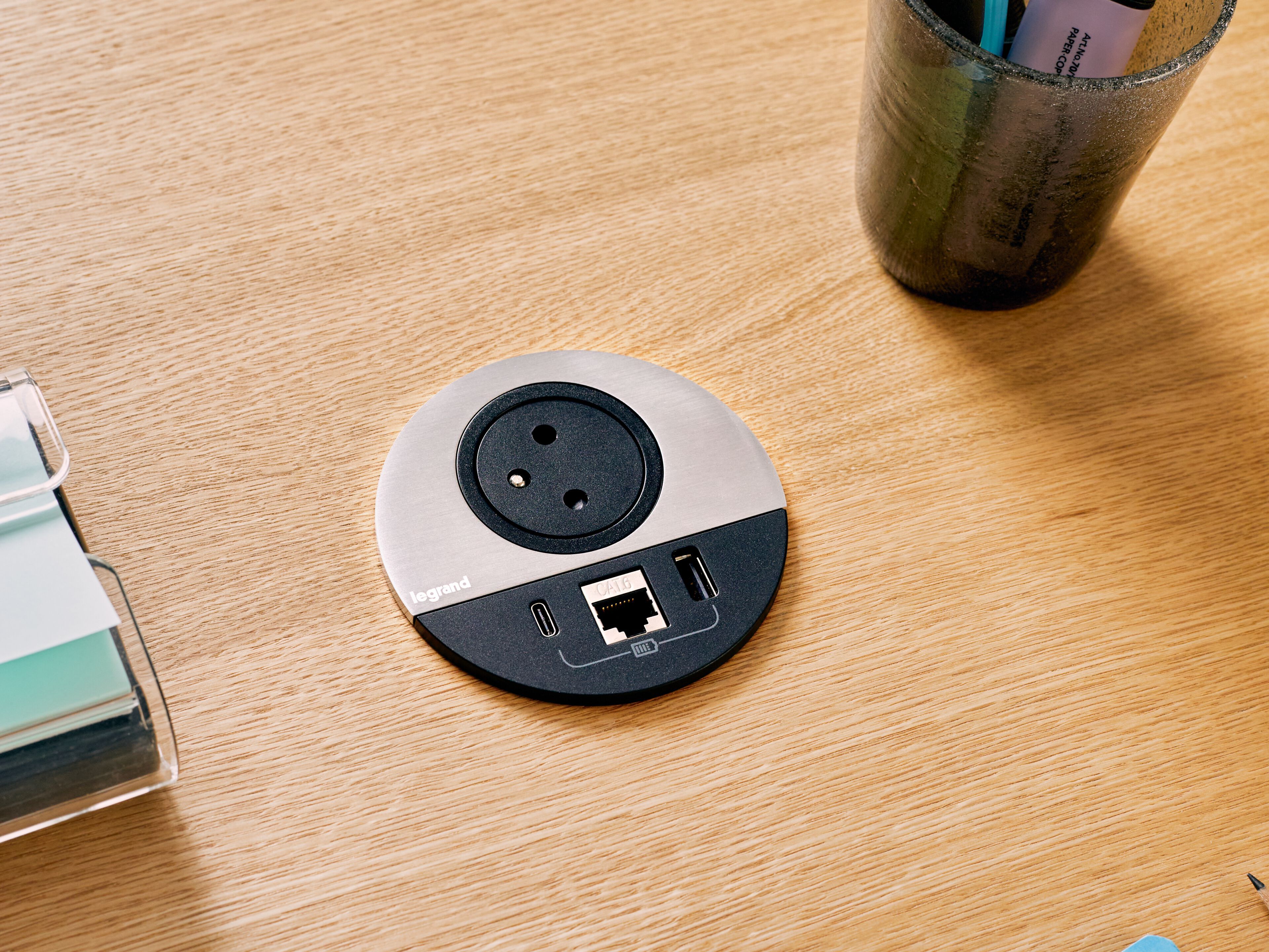 Электрическая розетка legrand Инкара ARCH-00103220